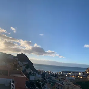https://apartamento-en-la-gomera-playa-de-santiago-alajero.in-canary-islands.com